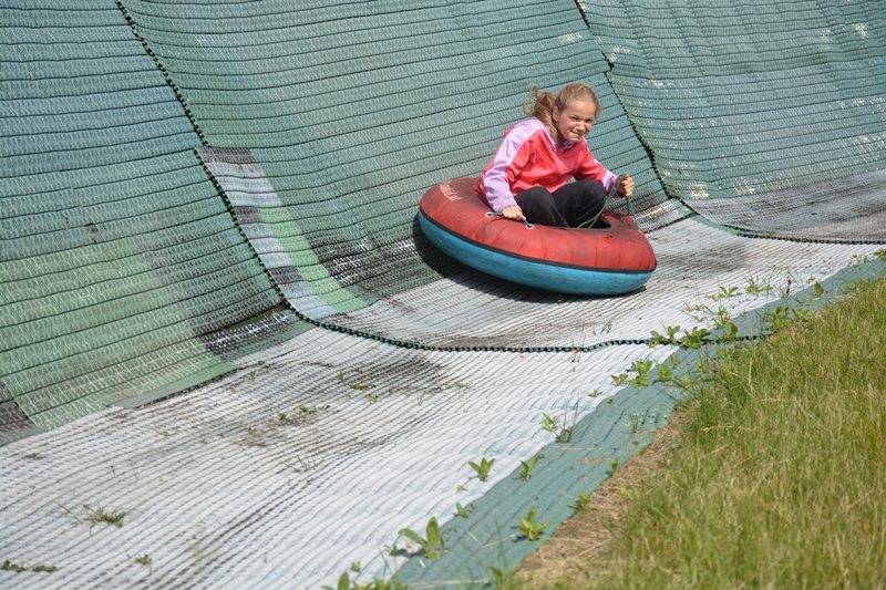 05_Tubing_Anička