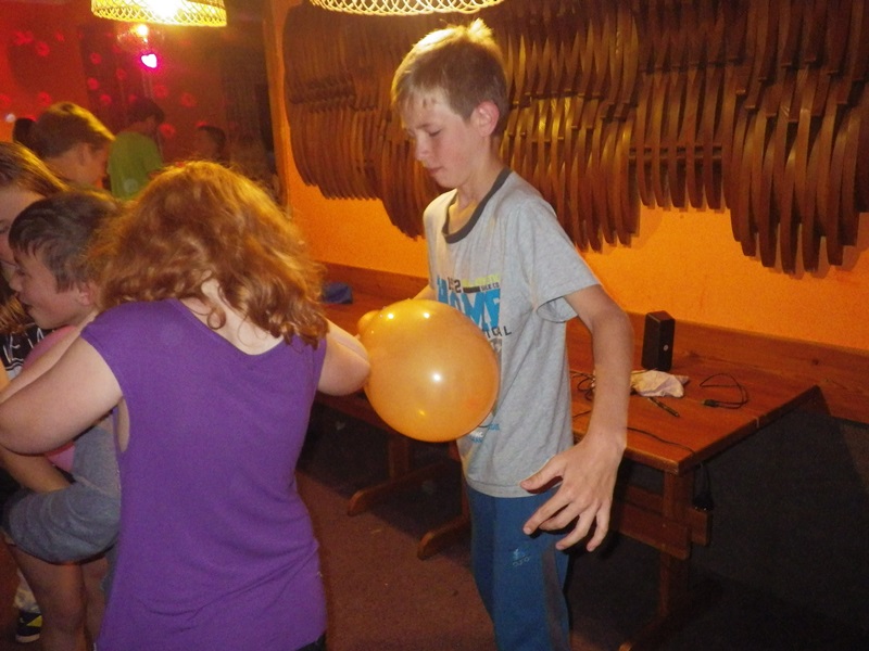 08_diskotéka_10